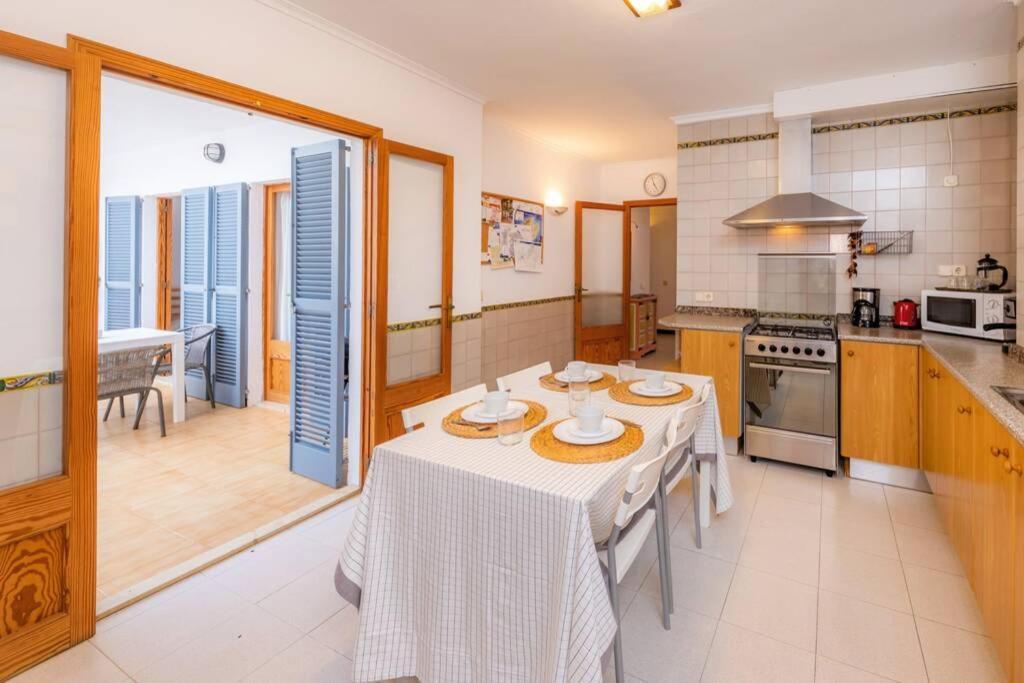 Beach House S'Illot Екстер'єр фото
