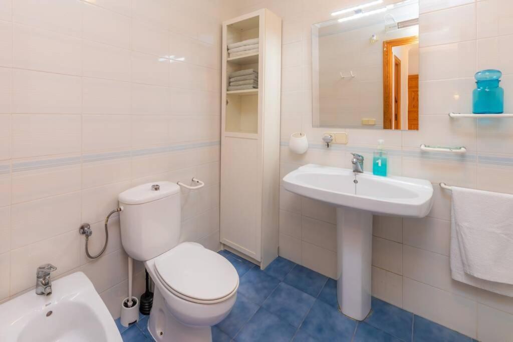 Beach House S'Illot Екстер'єр фото