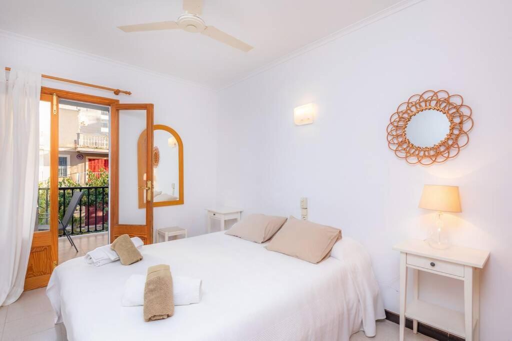 Beach House S'Illot Екстер'єр фото
