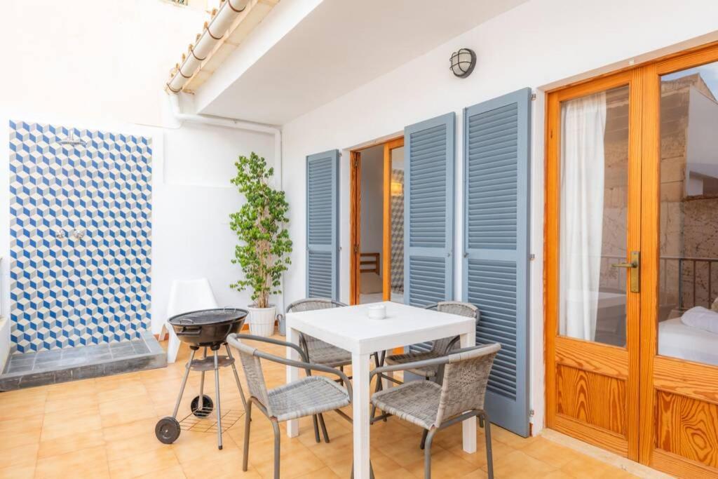 Beach House S'Illot Екстер'єр фото